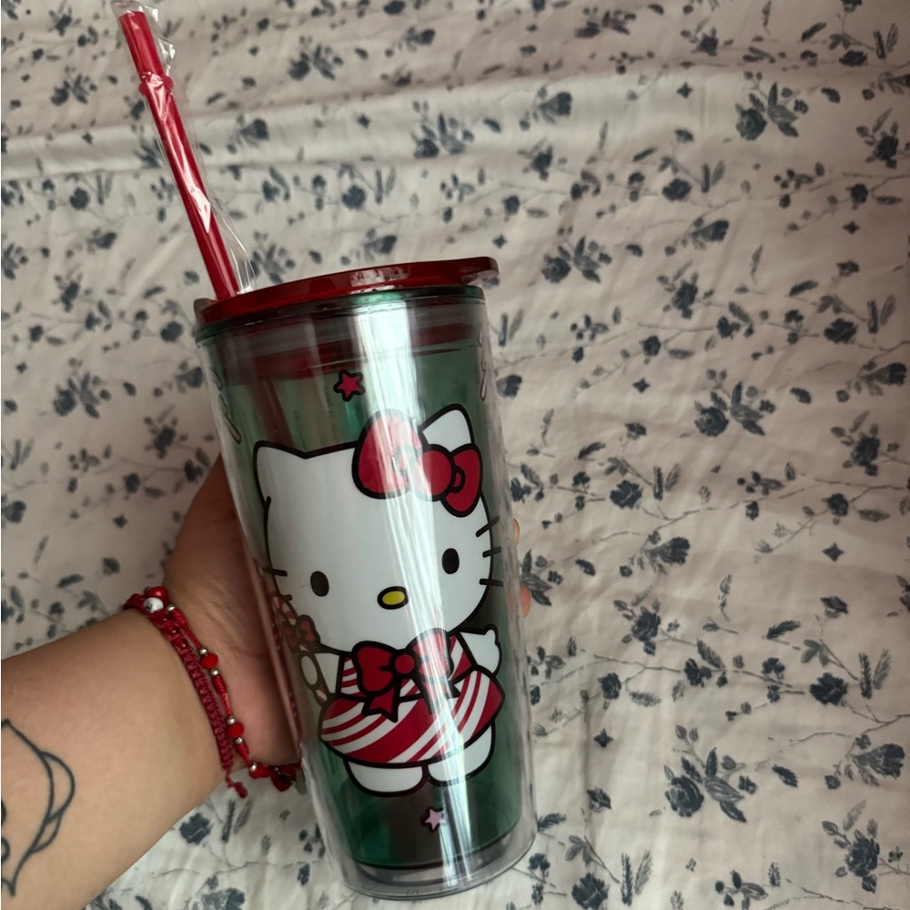 Hello kitty mug